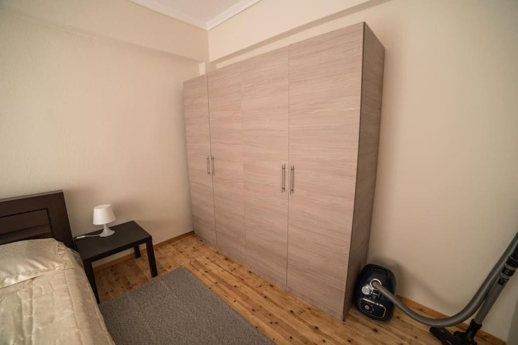 ניאה מודאניה Markopoulosapartments מראה חיצוני תמונה