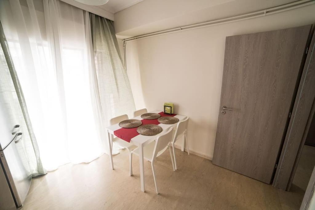 ניאה מודאניה Markopoulosapartments מראה חיצוני תמונה